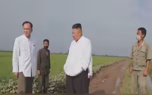 朝鲜遭遇洪涝灾害  金正恩亲自驾车实地考察灾情