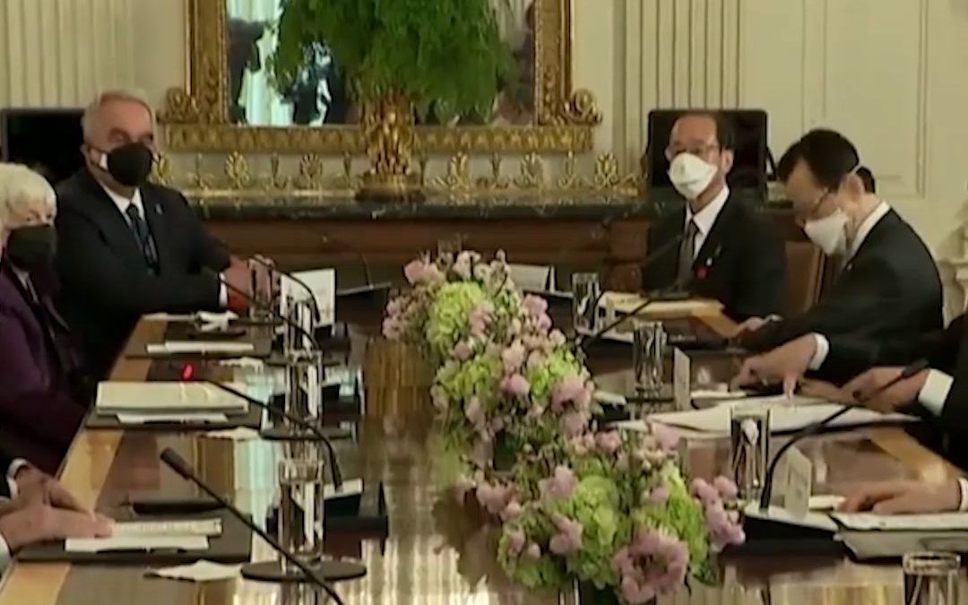 日本带头下“战书”，执意粗暴干涉我国内政