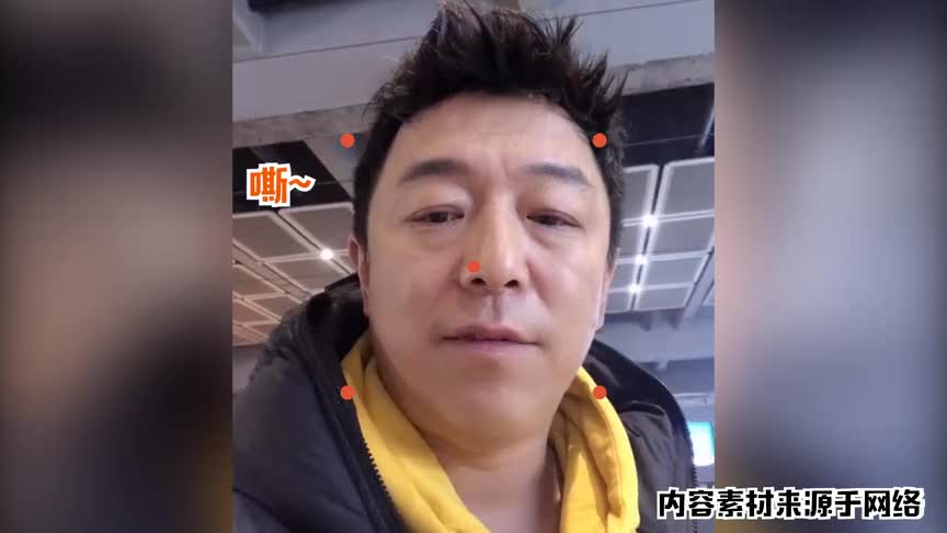 黄晓明车站遭黄渤放鸽子，一口青岛话狂吐槽，两人隔空互怼超有趣