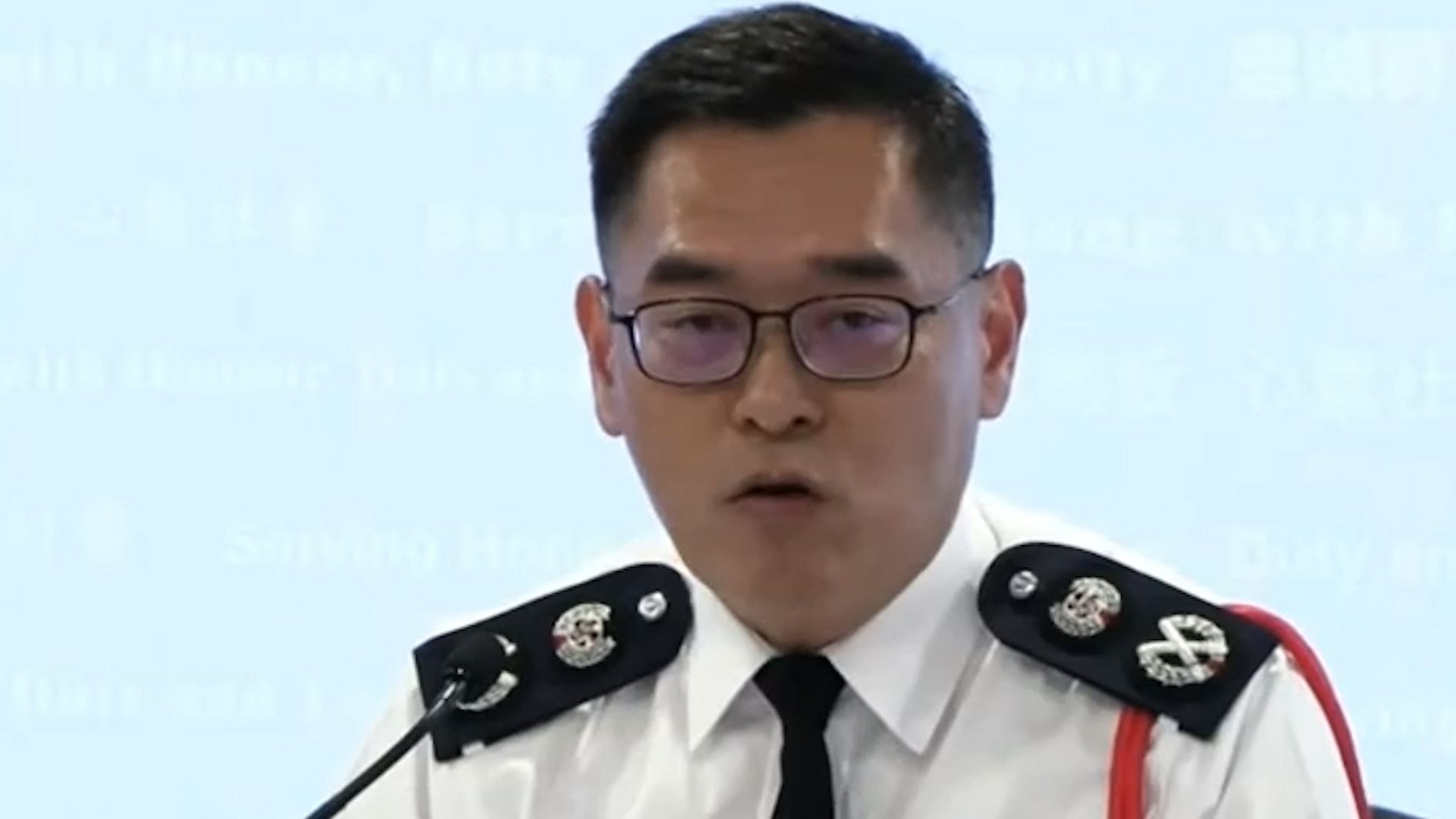 香港警方正式通缉乱港分子周庭：奉劝自首，否则将被终生追捕