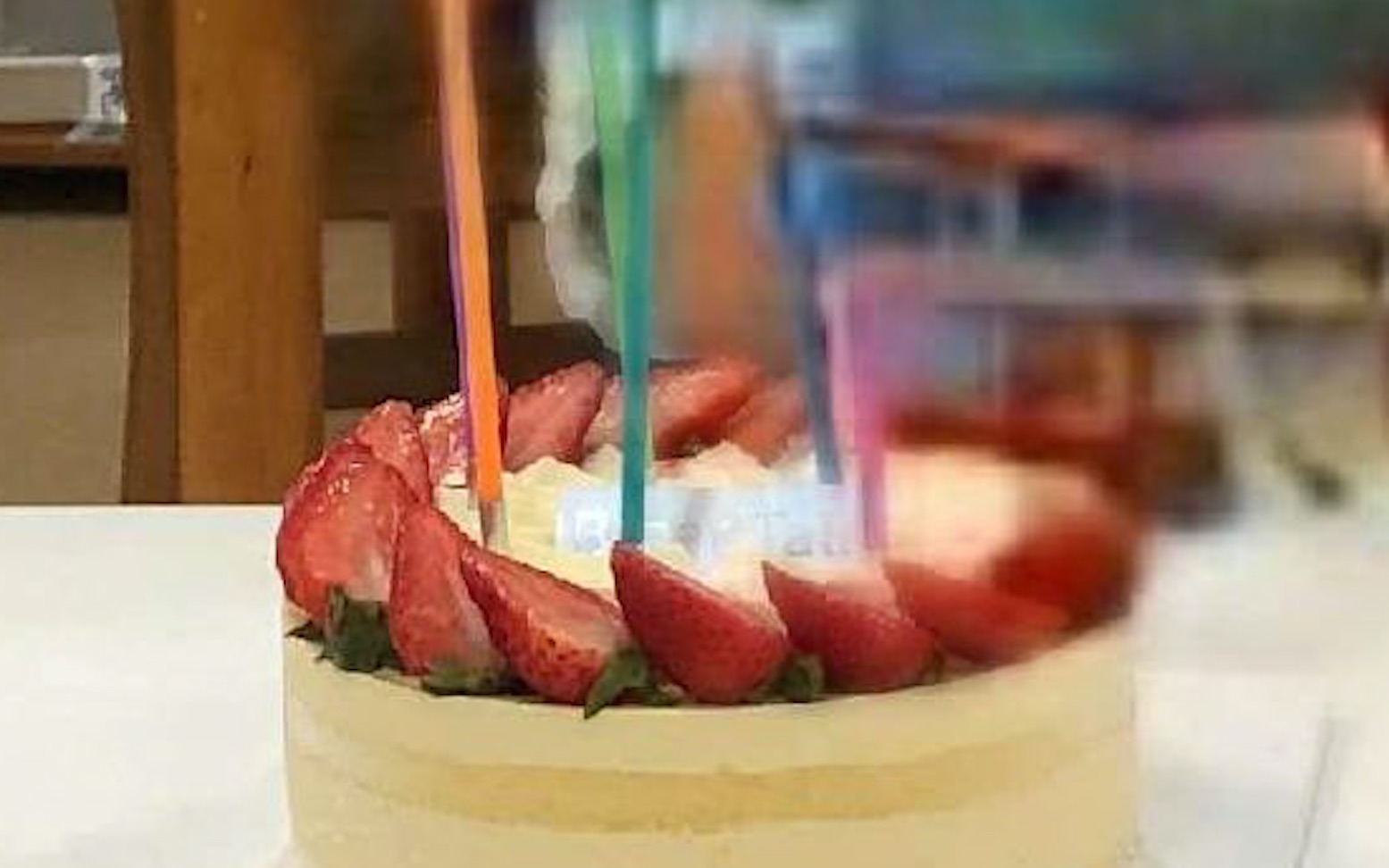 官方回应成都一幼儿园集体发热呕吐：外购蛋糕沙门氏菌呈阳性