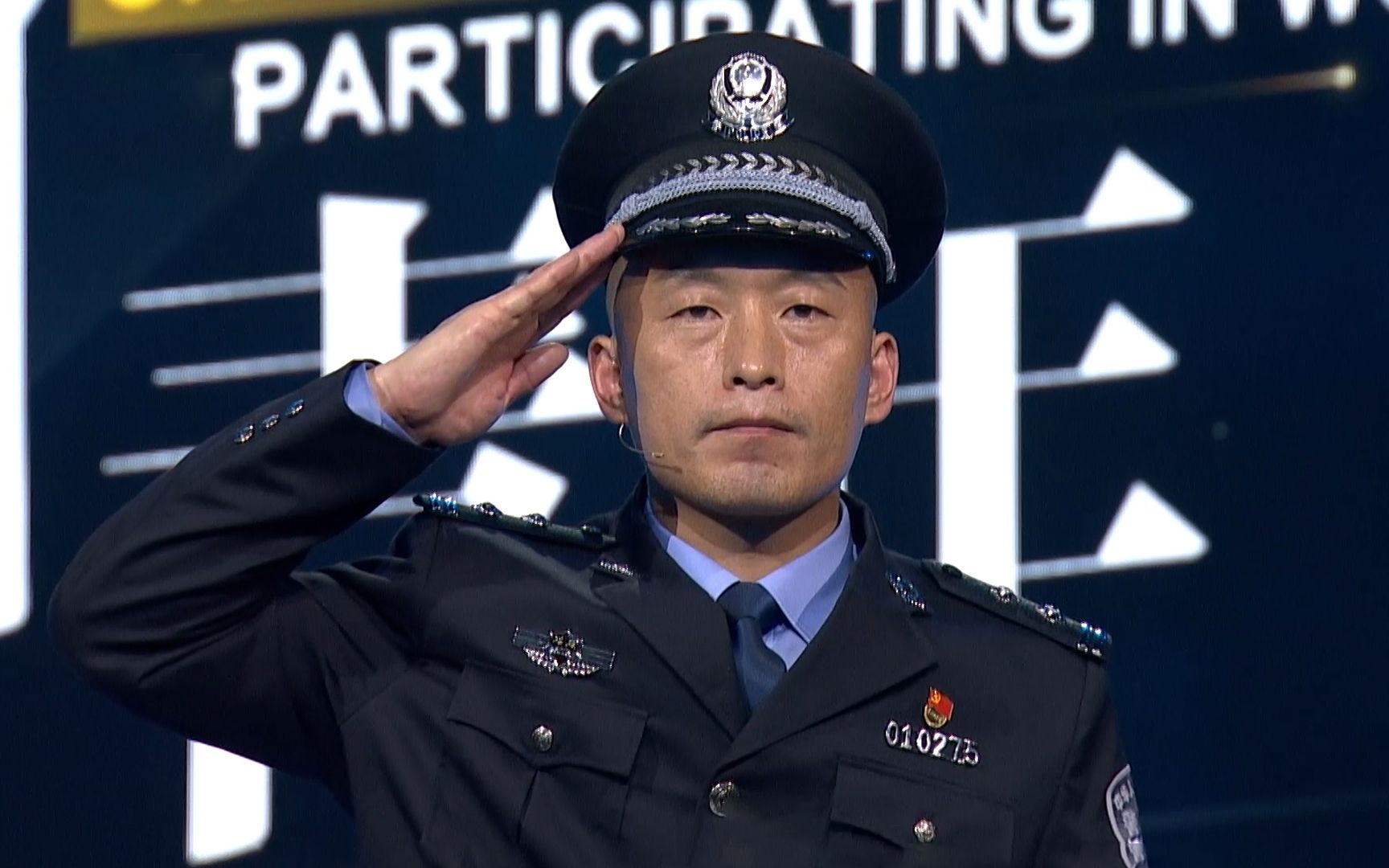 惊险胜过警匪片！特警口述搜捕持枪潜逃嫌疑人过程