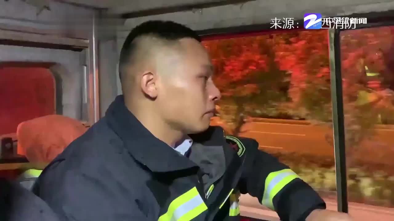 泪目！消防员最后一次救援 返回途中队友这样为他送别