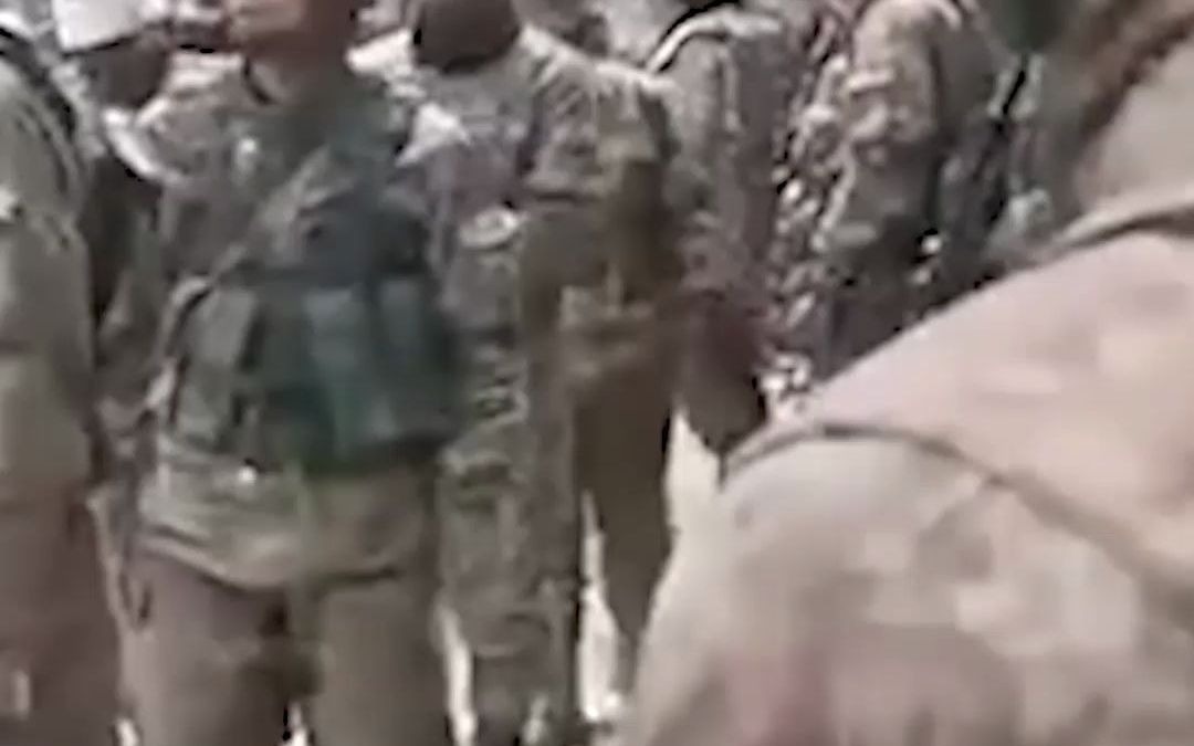 造谣中国士兵被扣？下作印媒看过来！越线印军被俘视频曝光