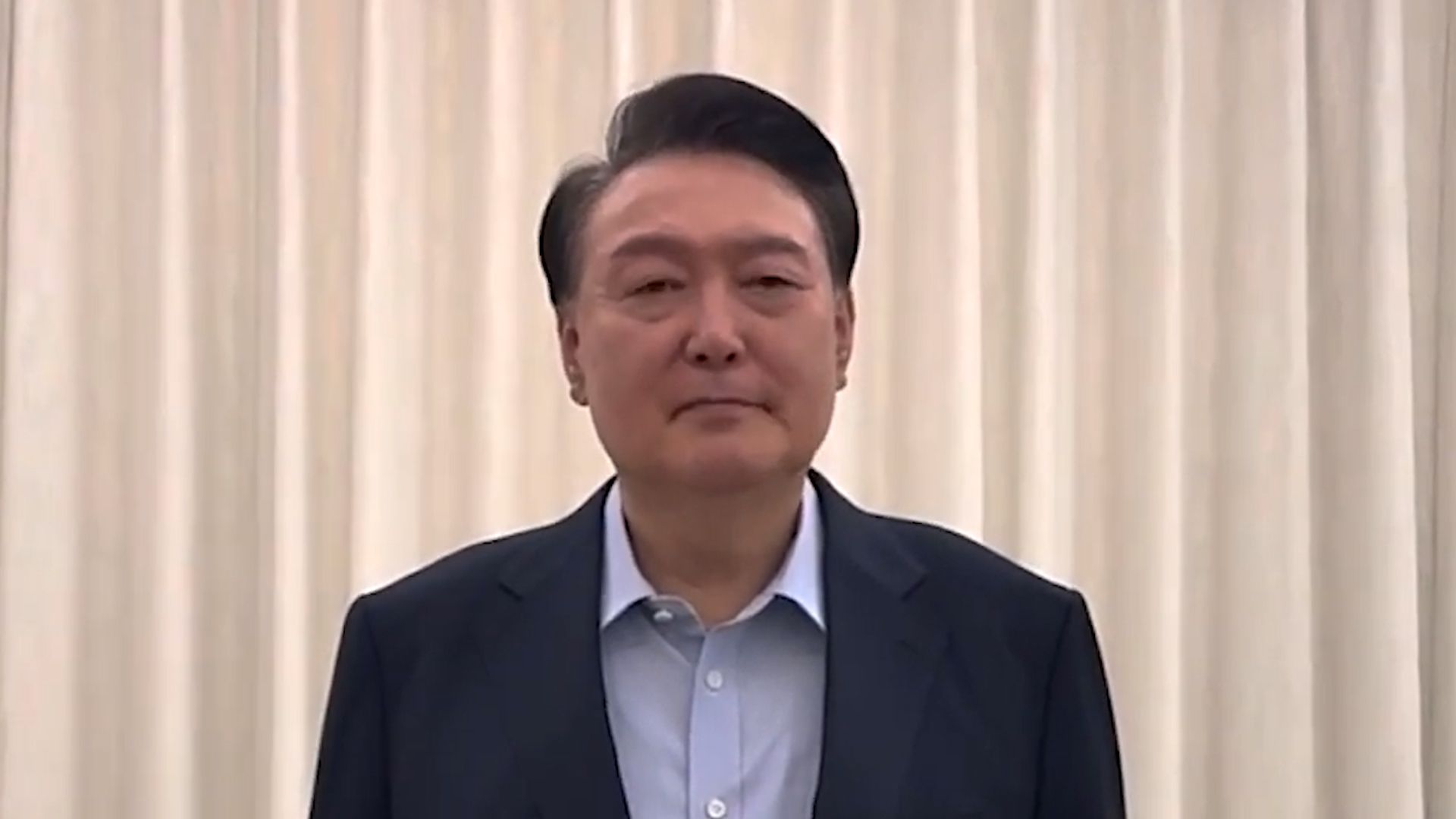 尹锡悦现身讲话：出席调查是为防止流血事件发生 并不认可公调处调查