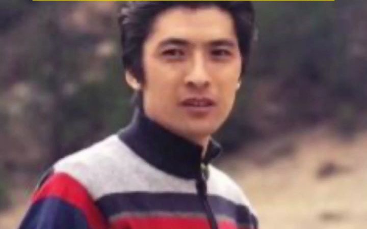 又用“美男计”！ #甘孜州文旅局局长帅出圈，撞脸多位明星，对粉丝喊话：期待你们到 #甘孜的那一天！