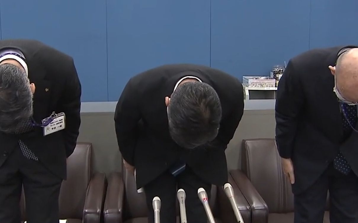 日本疫苗接种又出差错：老人同天被连打两针 有关部门赶紧鞠躬道歉
