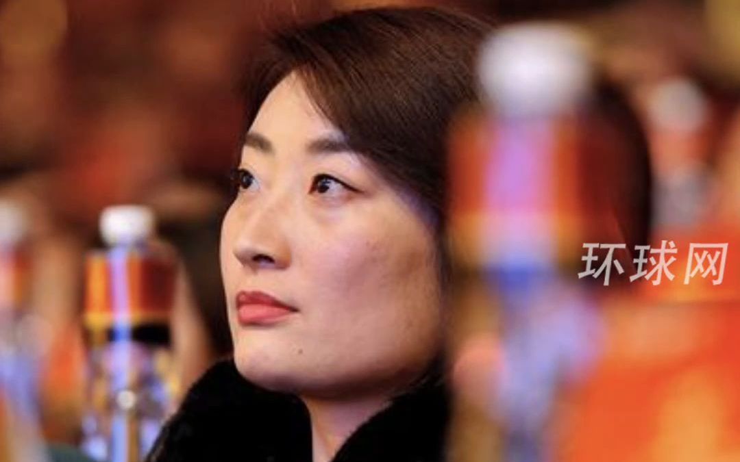 宏胜饮料集团管理层变动，宗馥莉由董事长变更为执行董事