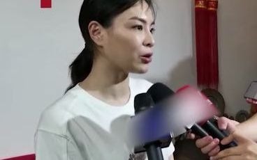 新科冠军陈芋汐将迎单人赛，“前辈”吴敏霞寄语：发挥出中国运动员的气场！