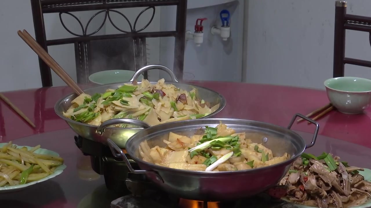 龙泉上垟：春笋俏销市场