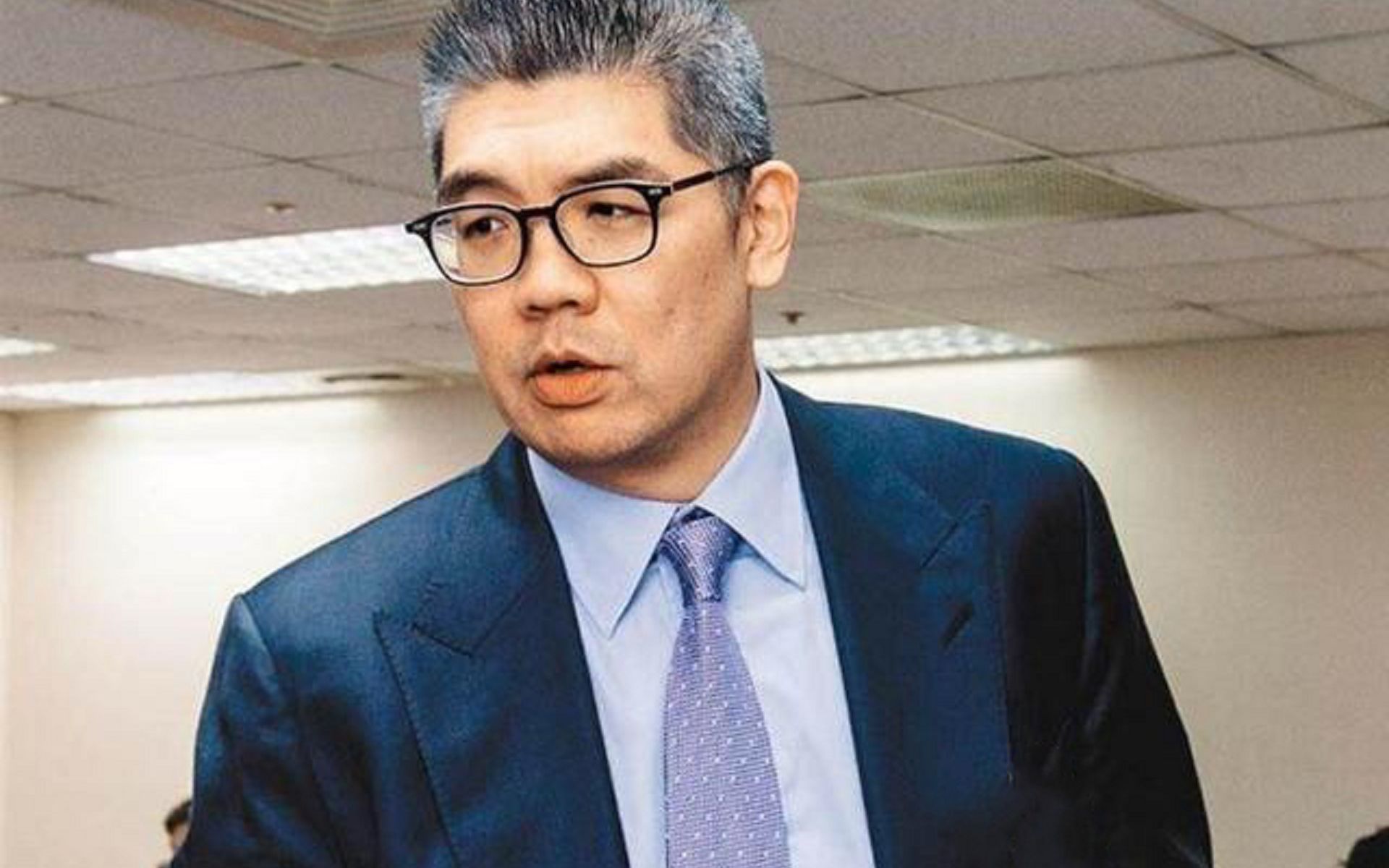 传连战不满江启臣“大陆威胁说”，推儿子连胜文参选国民党主席