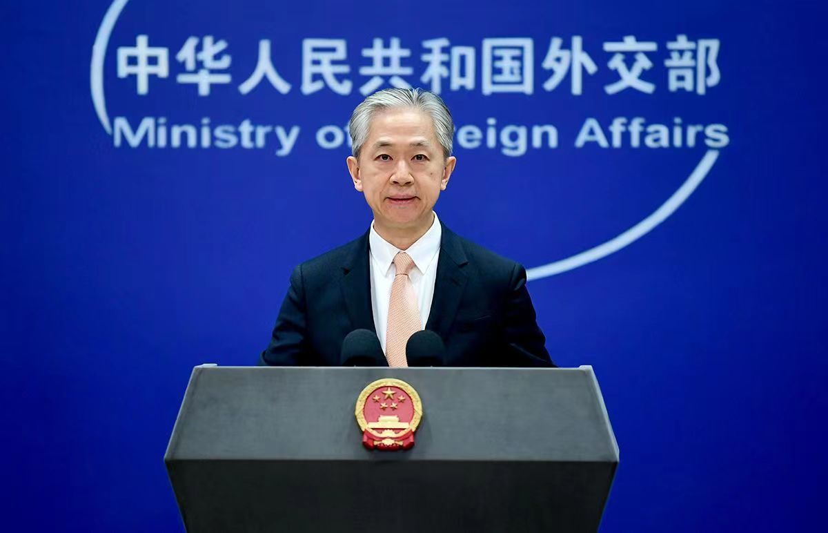 中方将继续采取必要措施，坚定维护自身主权