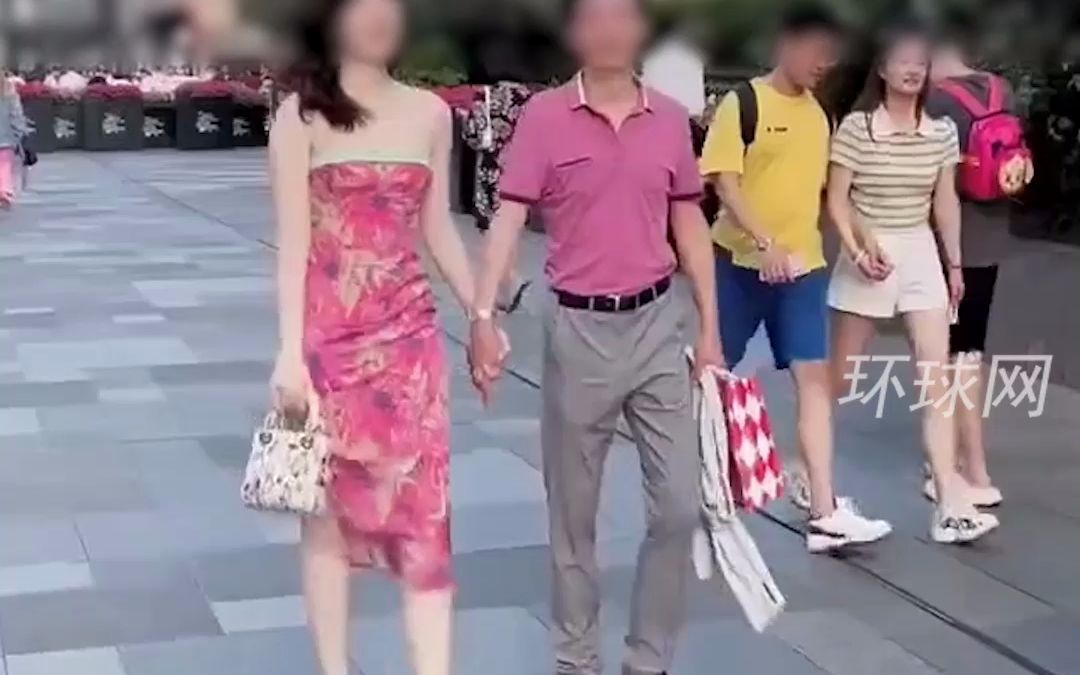 “牵手门”事件最新通报：胡继勇被双开，董某某解除劳动合同