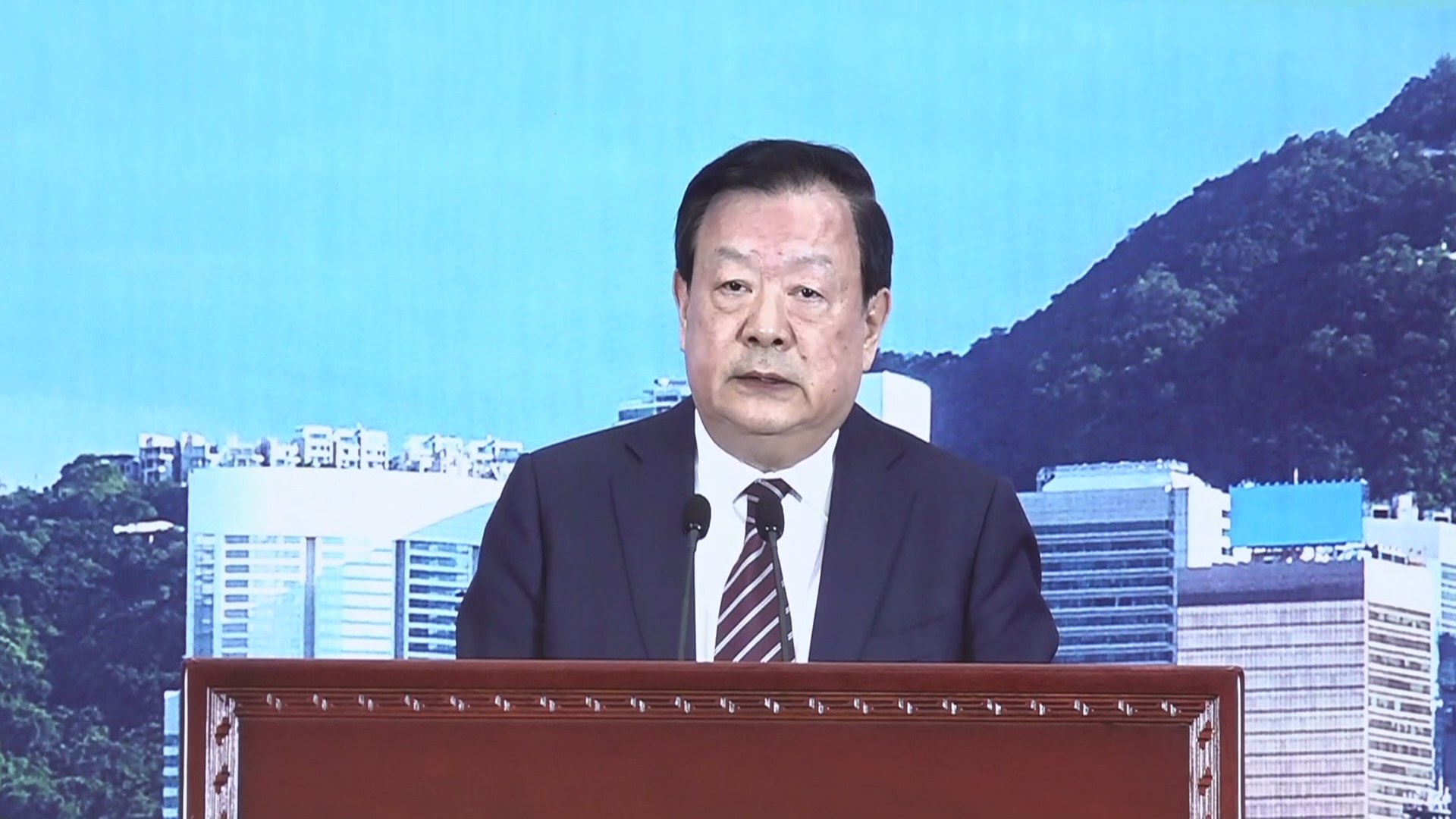 现场视频 夏宝龙在香港全民国家安全教育日开幕典礼发表视频致辞