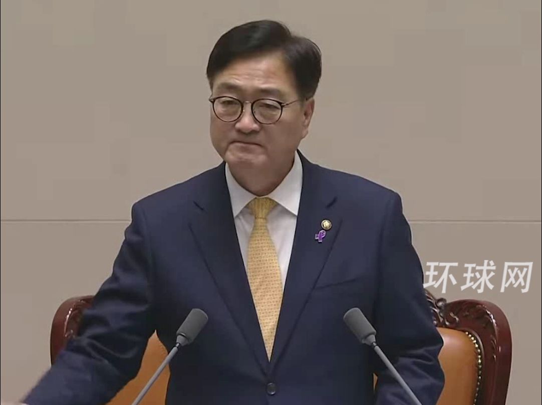 韩国国会通过要求迅速逮捕总统尹锡悦决议案