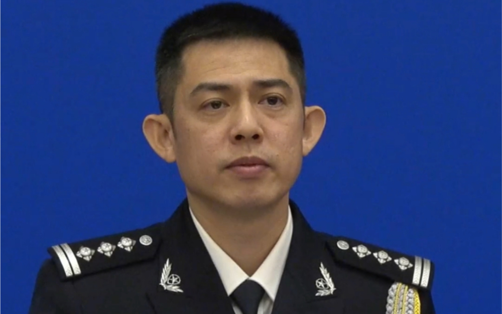 2023年全国共有253名民警、164名辅警因公牺牲。1月10日中国人民警察节，致敬！