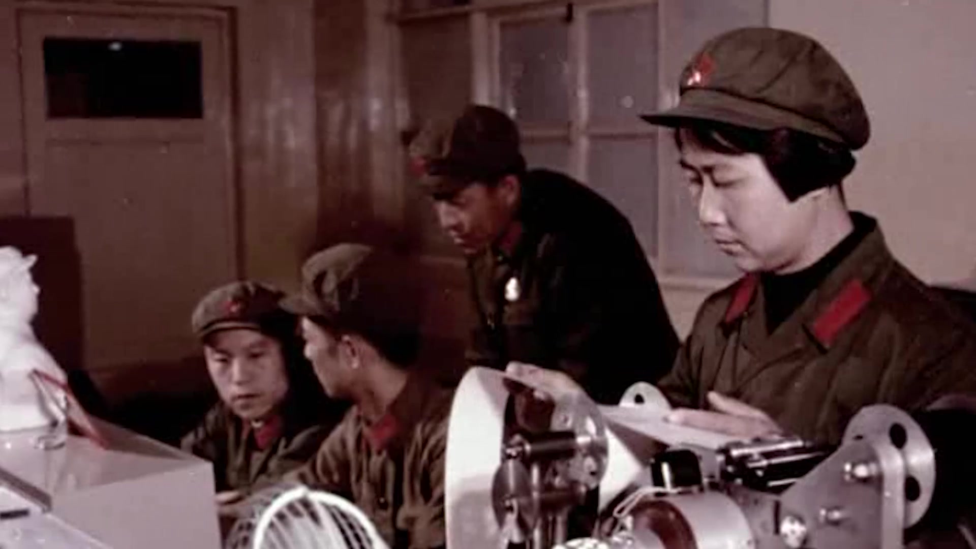 中国航天日：记住中国勇气