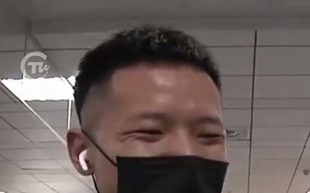台湾每人发一枪阻大陆攻台？岛内退伍青年直言“照样打不赢”