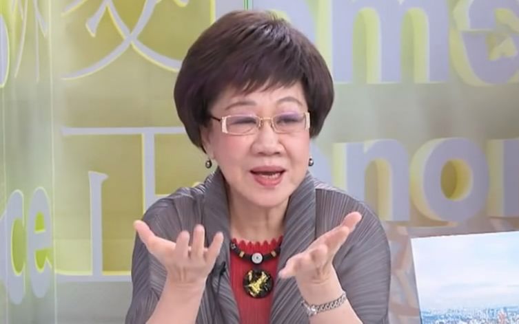 吕秀莲含泪喊“我要切腹自杀” ：不忍台湾在民进党执政下沦亡