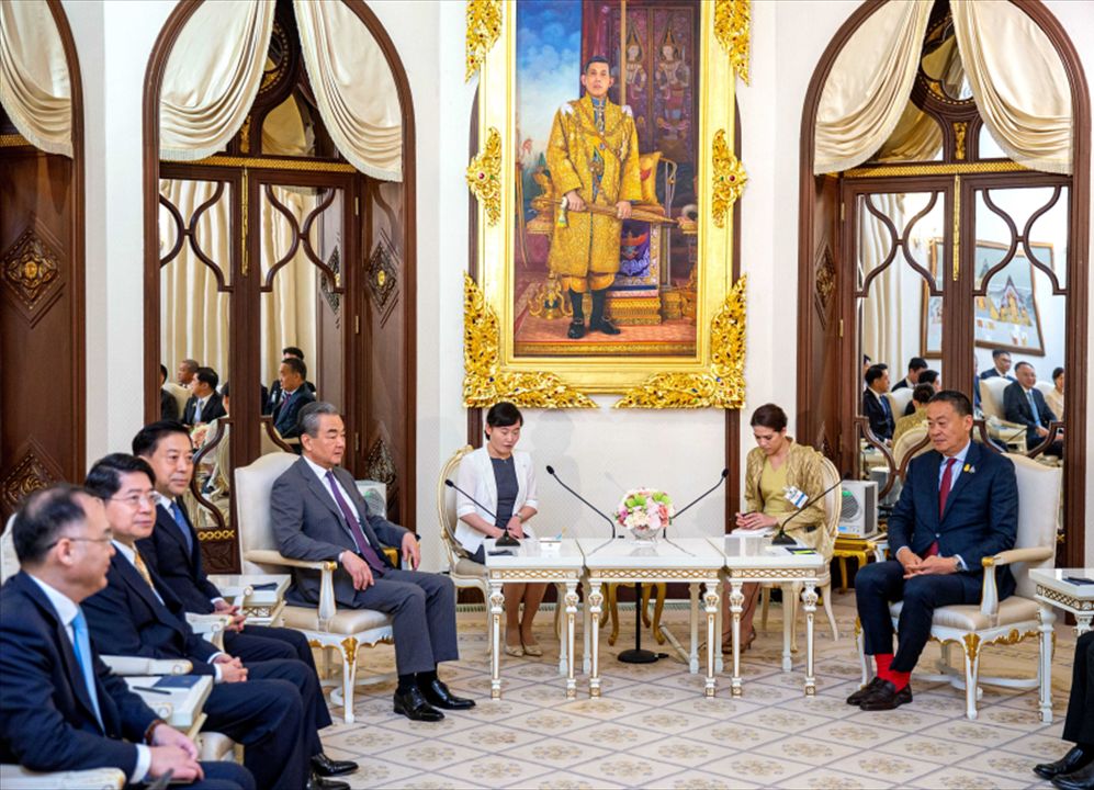 泰国总理赛塔会见王毅 中泰合作亮点多亲上亲