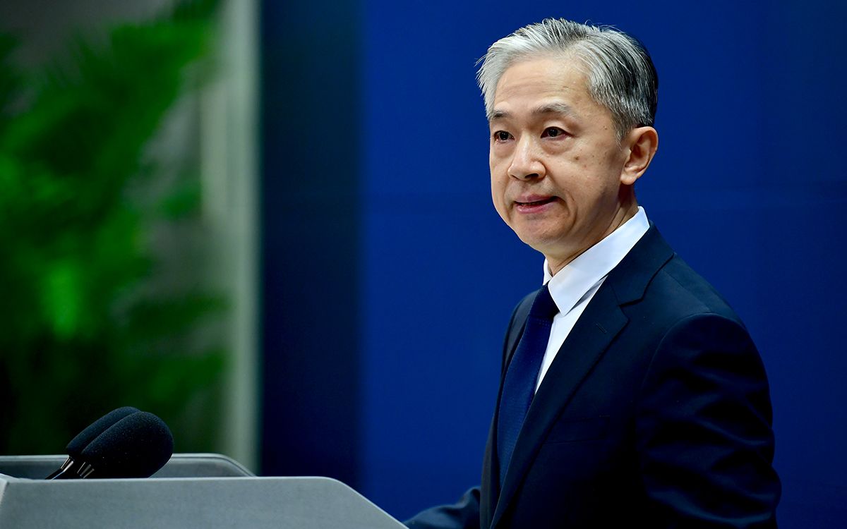 外交部发言人回应有关手机应用程序未显示以色列国名