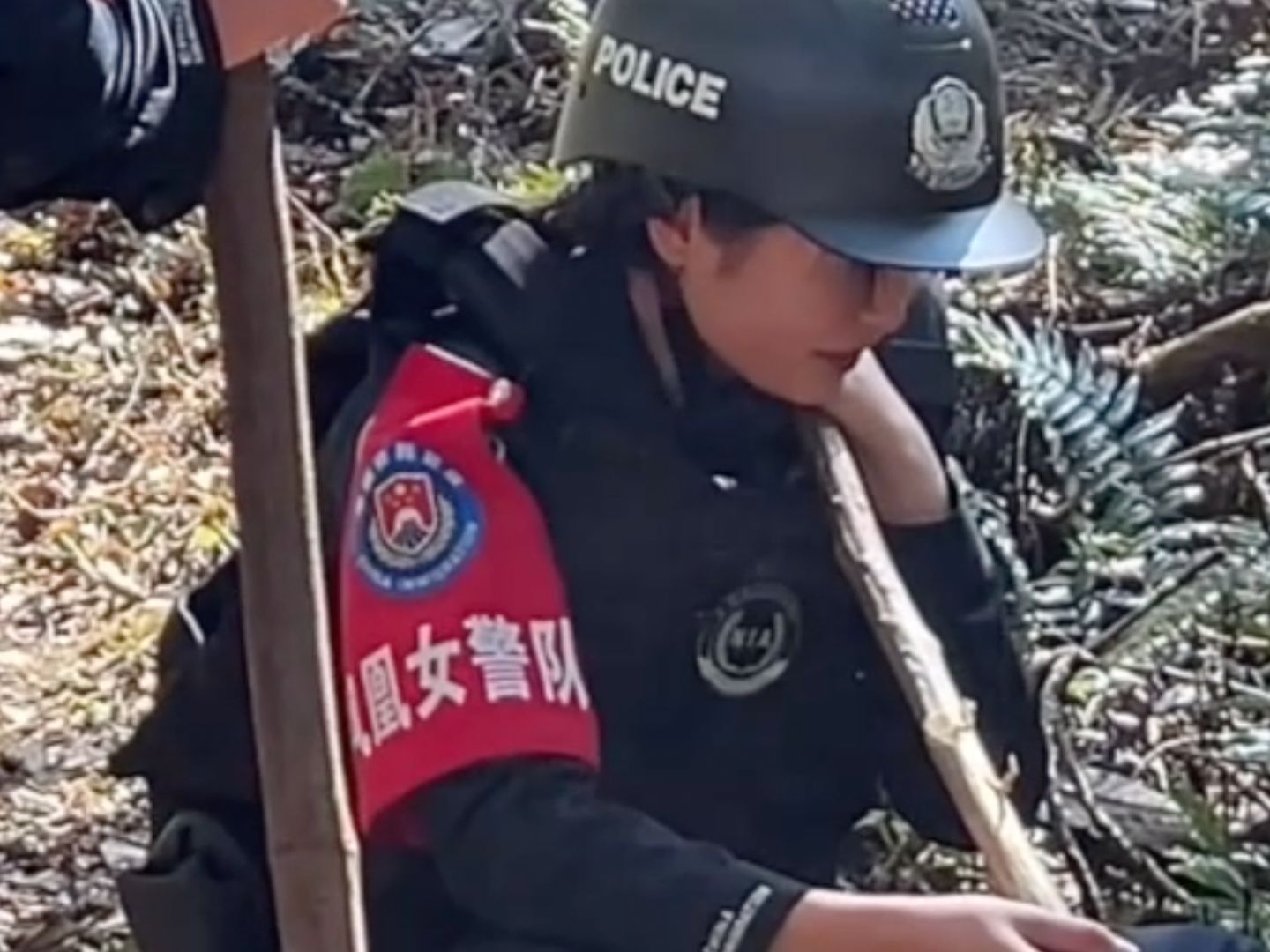 徒步穿越原始森林 揭密云南移民管理警察的巡边日常