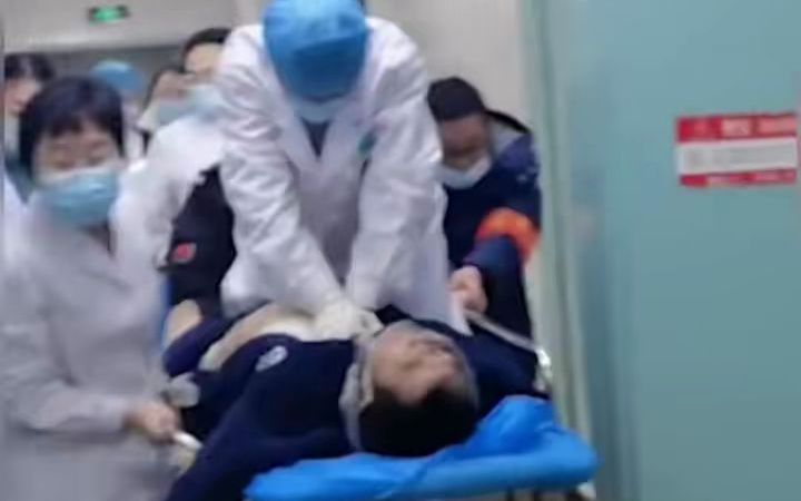 8月19日中国医师节，致敬这些飞奔救人的“天使”，致敬生命守护者！