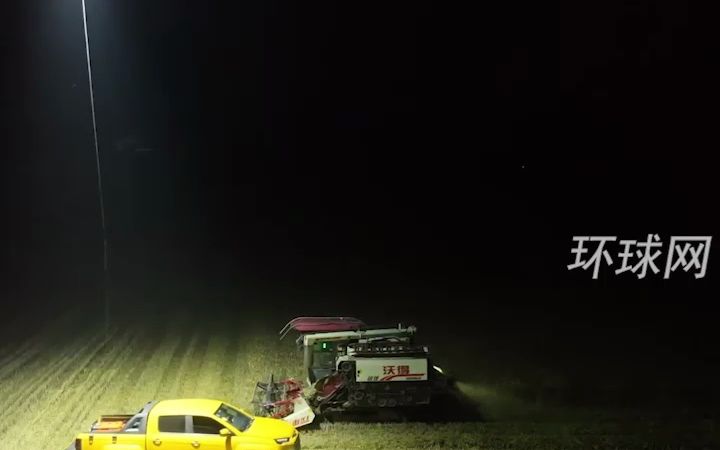 无人机照明助夜收，驻马店百架无人机为夜间抢麦照明