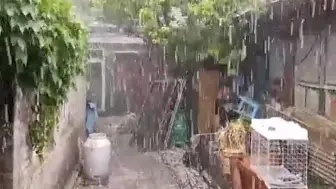 冰雹、雷电双预警！实拍：北京午后冰雹来袭 密如雨下，大如弹珠