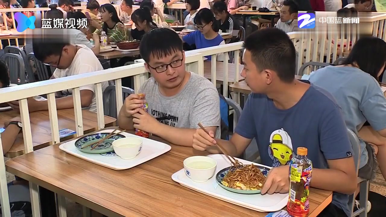 半份半价买一送一！“光盘行动” 南信大干得漂亮