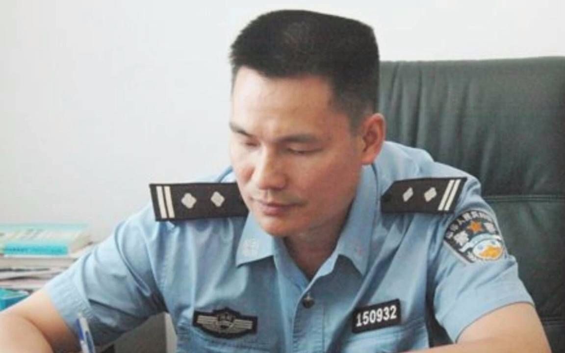 湖南郴州一落马派出所所长押解途中死亡 官方：该事件仍在调查中