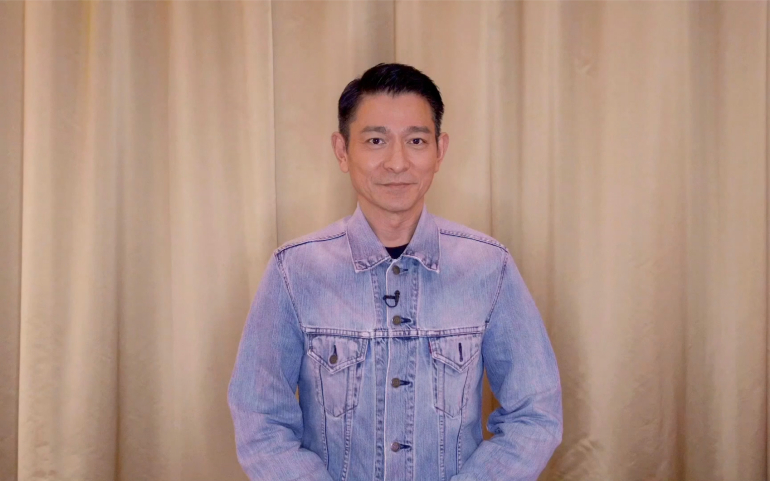 刘德华祝福《失孤》原型郭刚堂找到儿子