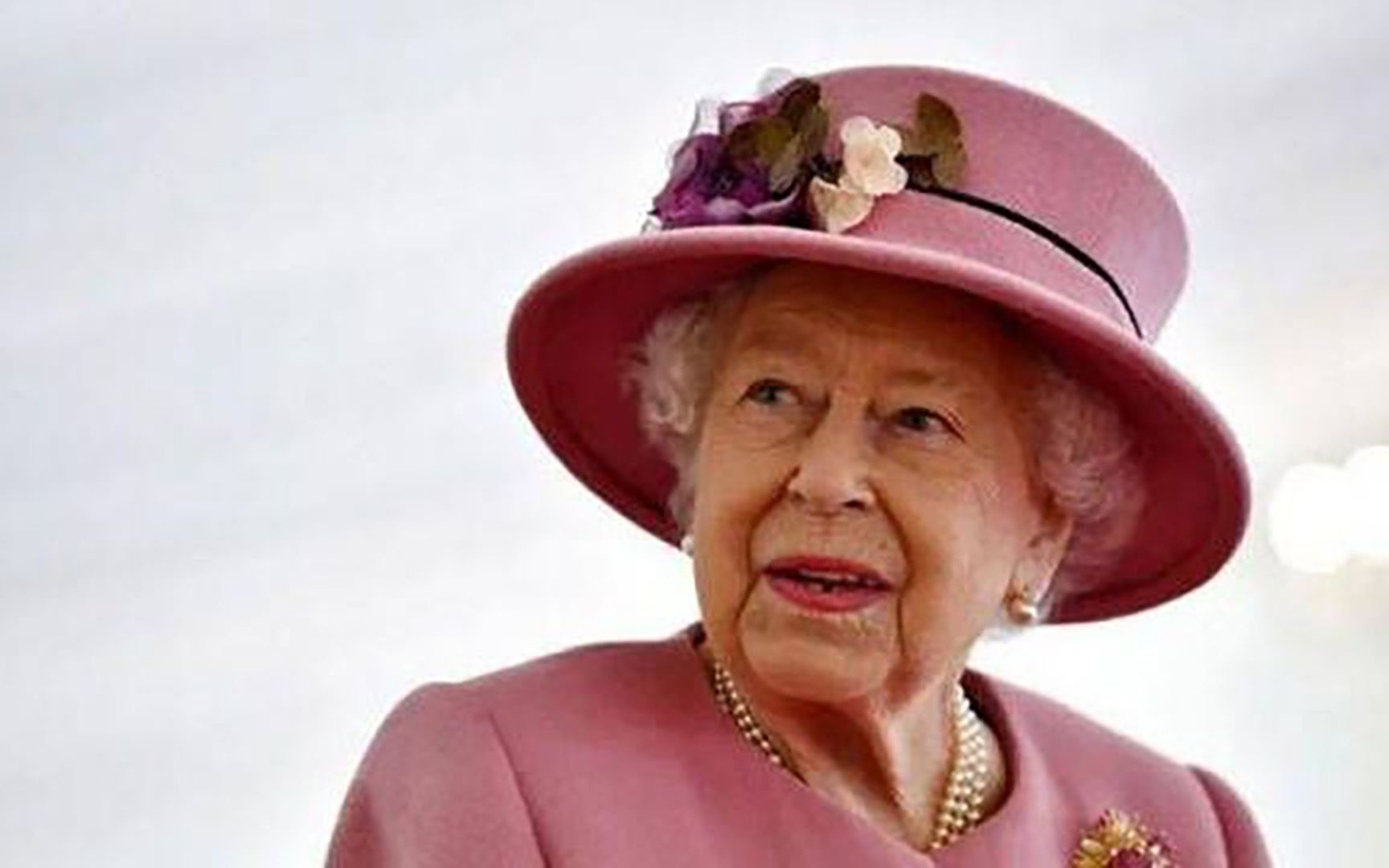 英女王逝世后，这家中国工厂突获大量订单，50万英国旗帜7天完成