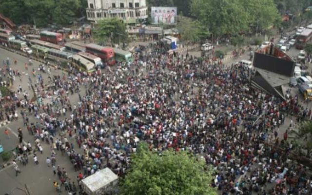 为争取平等就业 孟加拉国爆发大规模学生游行