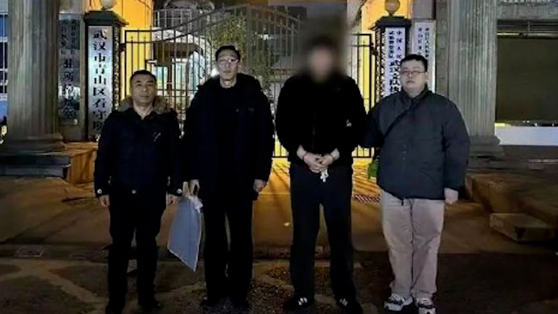 黑吃黑？抢劫团伙“卧底”电诈团伙，8名跑分马仔抢走40余万