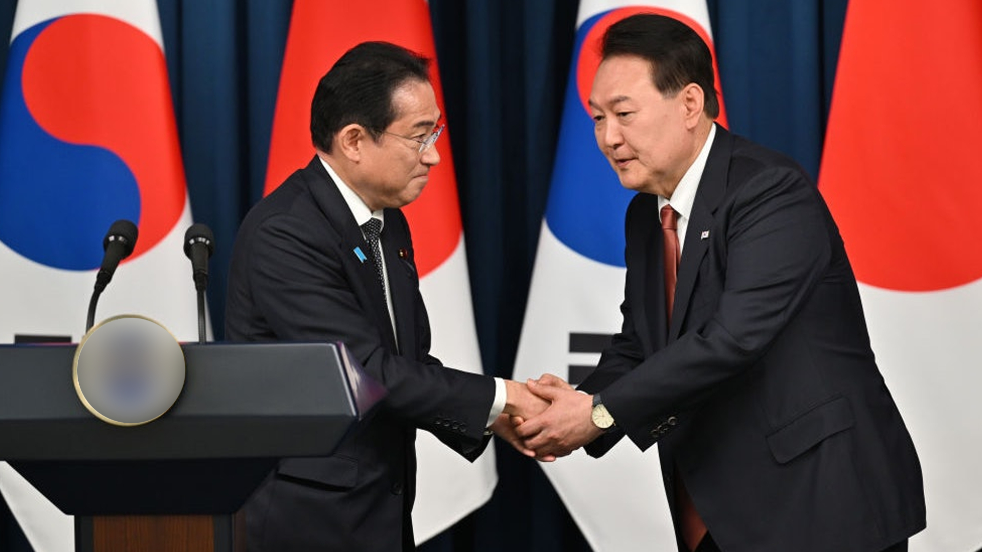 美国强摁日韩和解，尹锡悦也极力推动，但裂痕岂是说没事就没事？