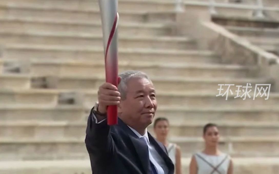 北京冬奥会火种启程回国
