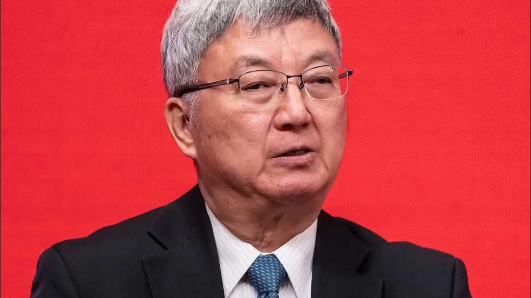 朱民谈参观小米工厂感受：2000个人每年生产35万台车，AI实际上会增加新就业机会