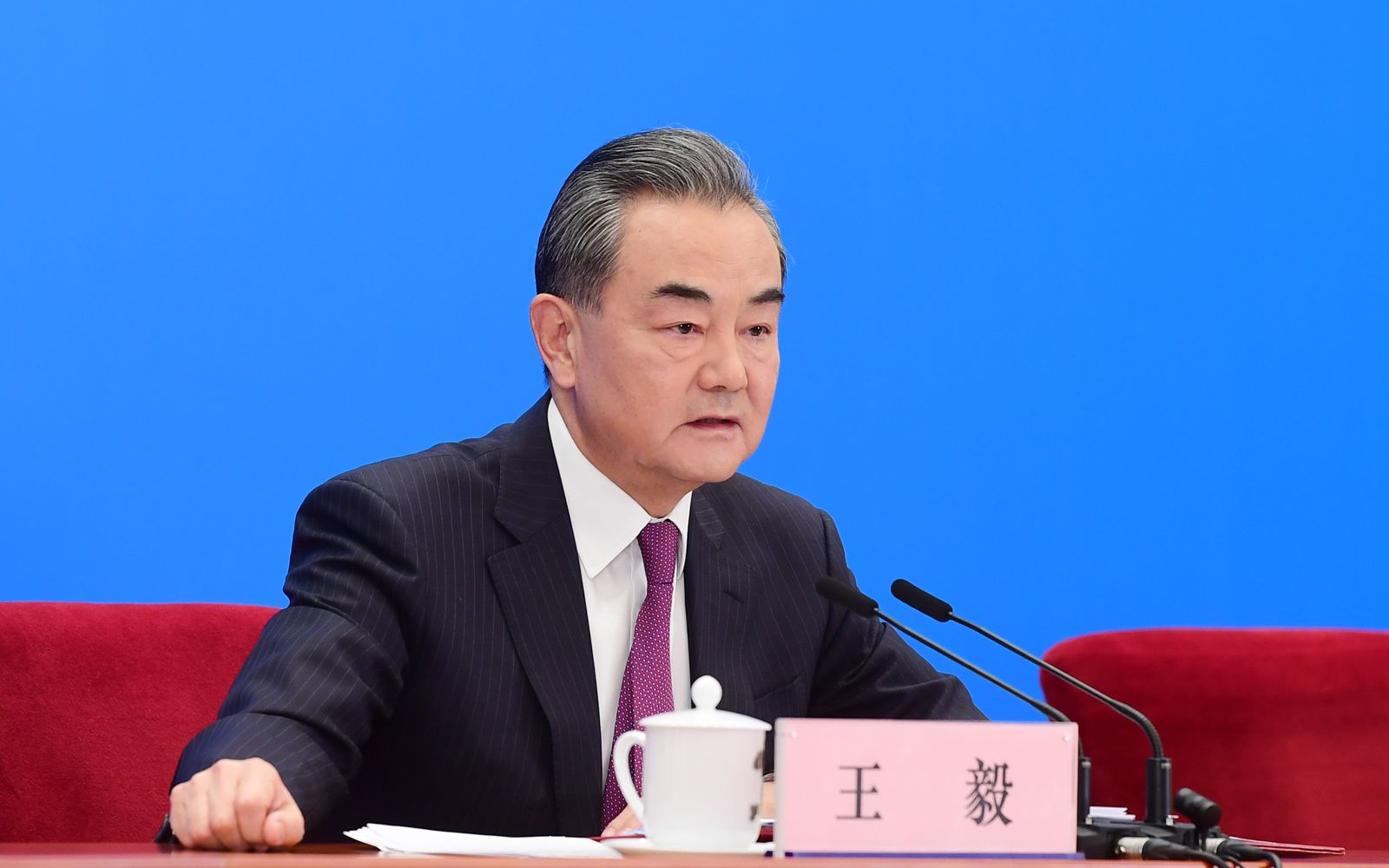王毅：落实“爱国者治港”，完全合宪合法，正当合理