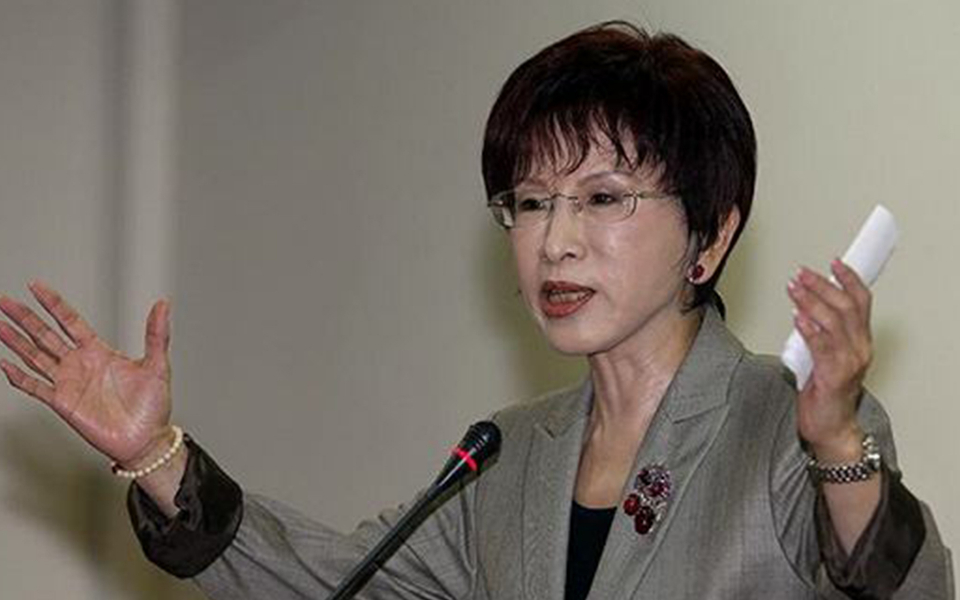 洪秀柱质问蔡英文：台湾为何要成为“刺猬”？为何要挑起战争？
