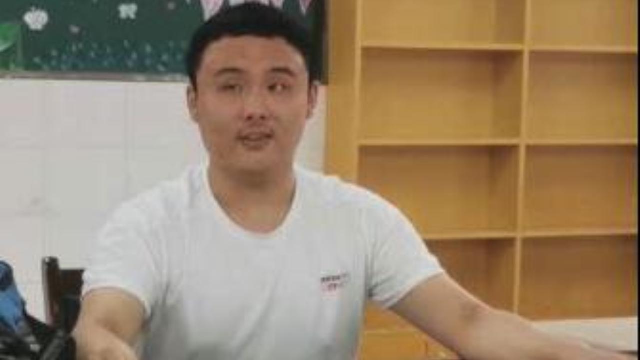 安徽盲人考生昂子喻被中央民族大学录取！他高考635分
