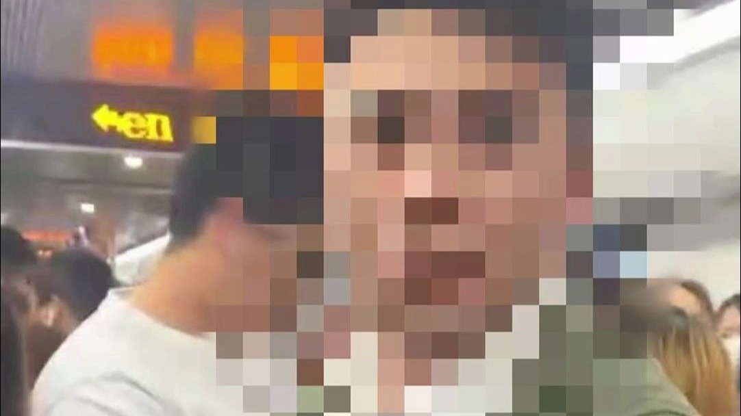 “姐妹，我录了视频，陪你去！”41岁男子地铁上猥亵女乘客，上海警方：行拘