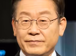 李在明已恢复清醒，仍在ICU，医生称若伤及动脉可能当场死亡