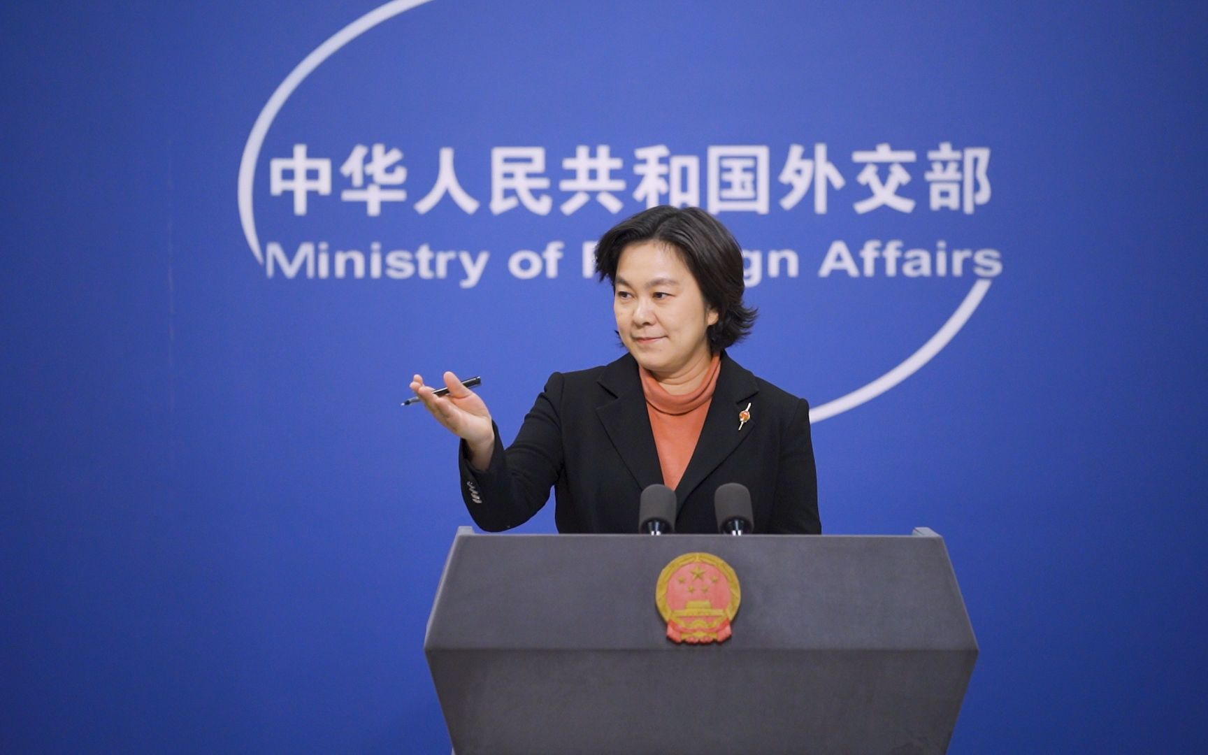【直通外交部】克拉夫特摆拍涉台视频，华春莹：荒唐可笑 令人不齿