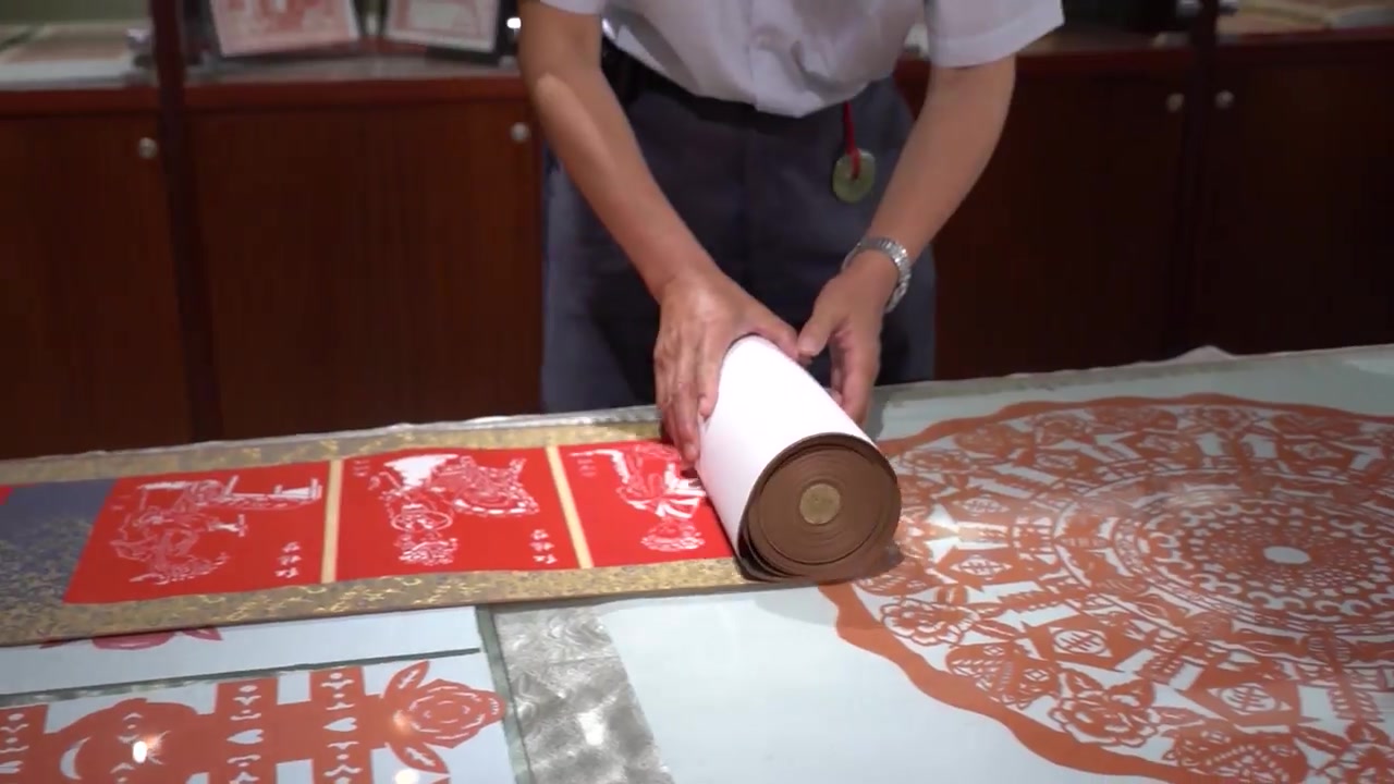 非遗传承人方建国的纸上情怀