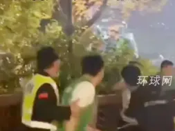 CBA赛后有球迷在马路上呼喊，涉地域歧视不当言论，浙江警方：男子已被行拘！