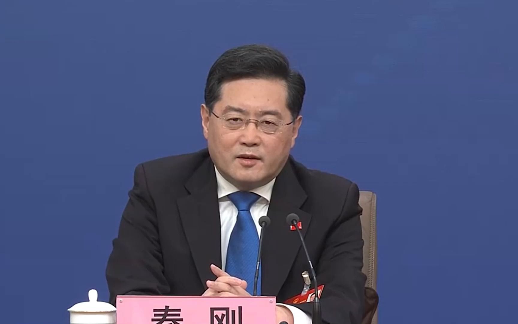 秦刚：遏制打压不会让美国变得伟大，更阻挡不了中国迈向复兴的步伐