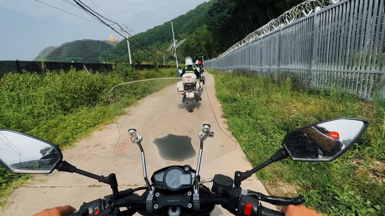 致敬劳动者｜带你认识边境移民警察