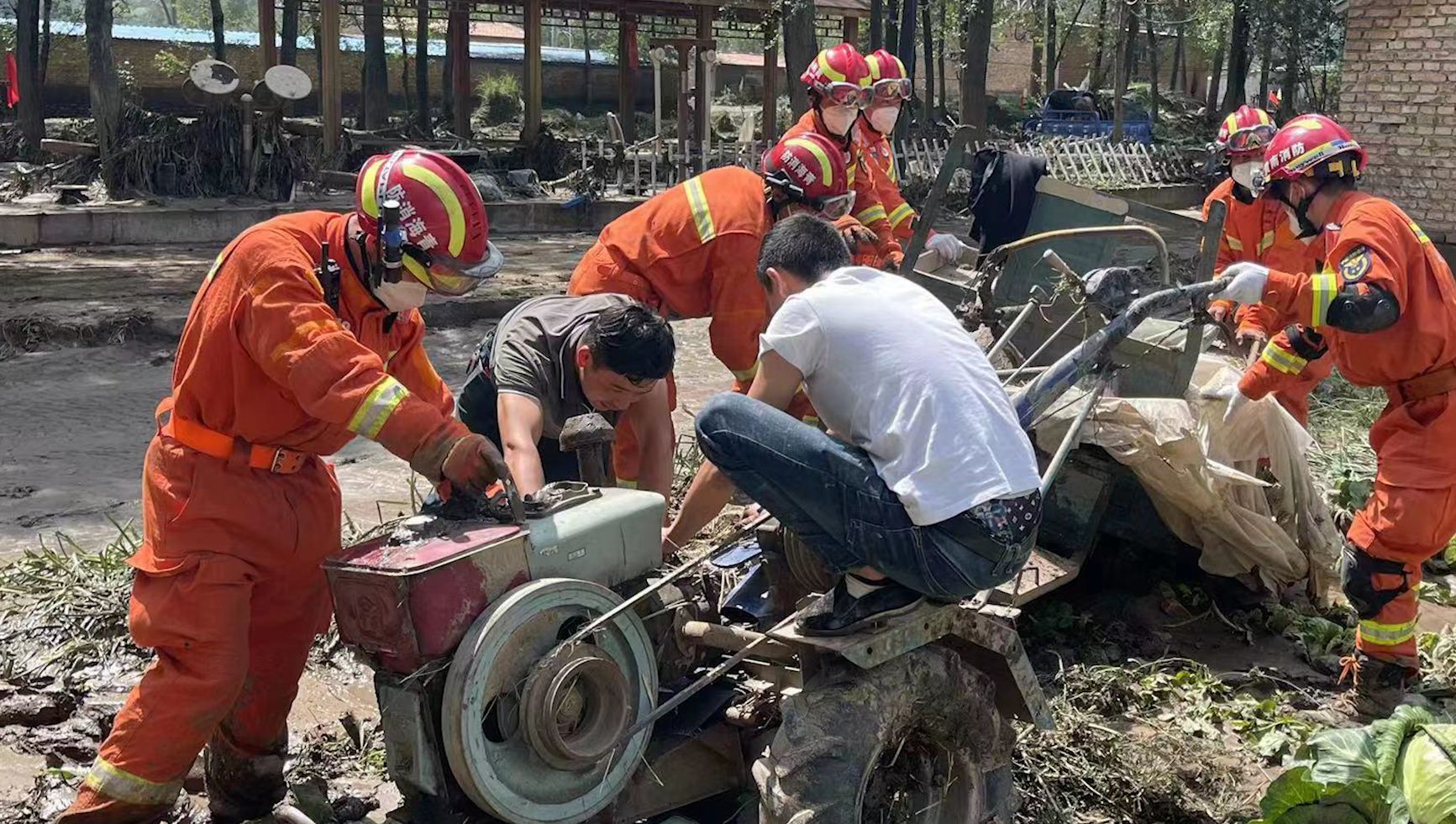 青海大通山洪灾害已致18人遇难 23人获救 仍有13人失联