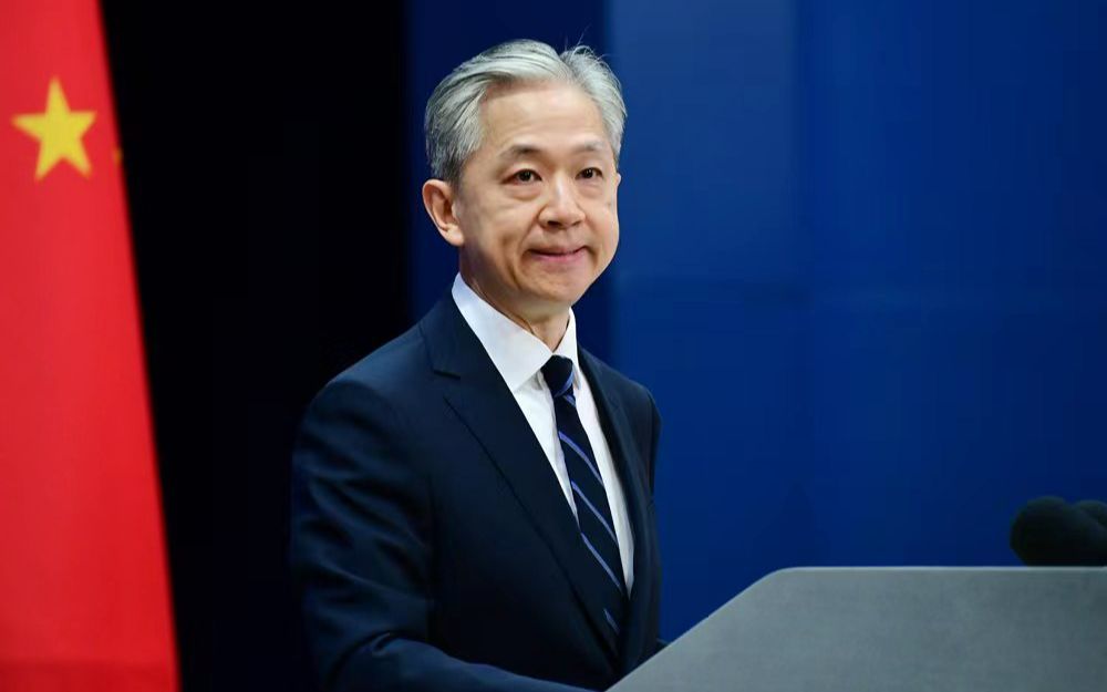 希望中美两国人民友好下去